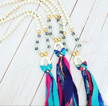 Load image into Gallery viewer, The Tie That Binds