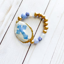 Load image into Gallery viewer, Remnant Cross Gold Oyster Bracelet
