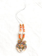 Load image into Gallery viewer, Tiger Thin Strap Graffiti Necklace
