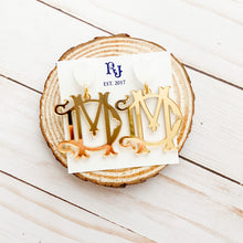 Load image into Gallery viewer, Gold Heirloom Monogram Earrings With MOP Stud
