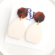 Load image into Gallery viewer, Neutral Everyday Earrings
